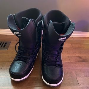 Nike Vapen Snowboard boots